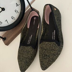 Giesswein Women's Black Gold Pointed Ballerina Flats Shoes Size 41